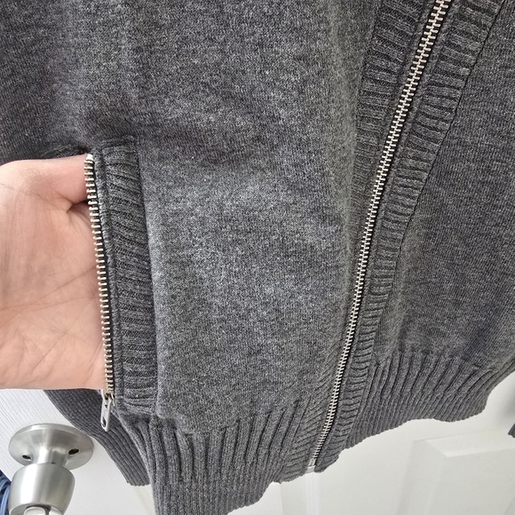 Victoria's Secret Gray Cowl Neck Sweater - Picture 3 of 4